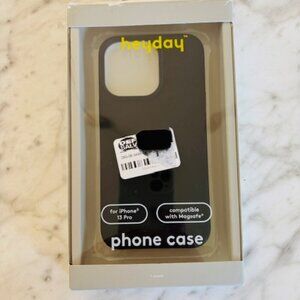 NWT HeyDay black iphone compatible with Magsafe iphone 13 pro